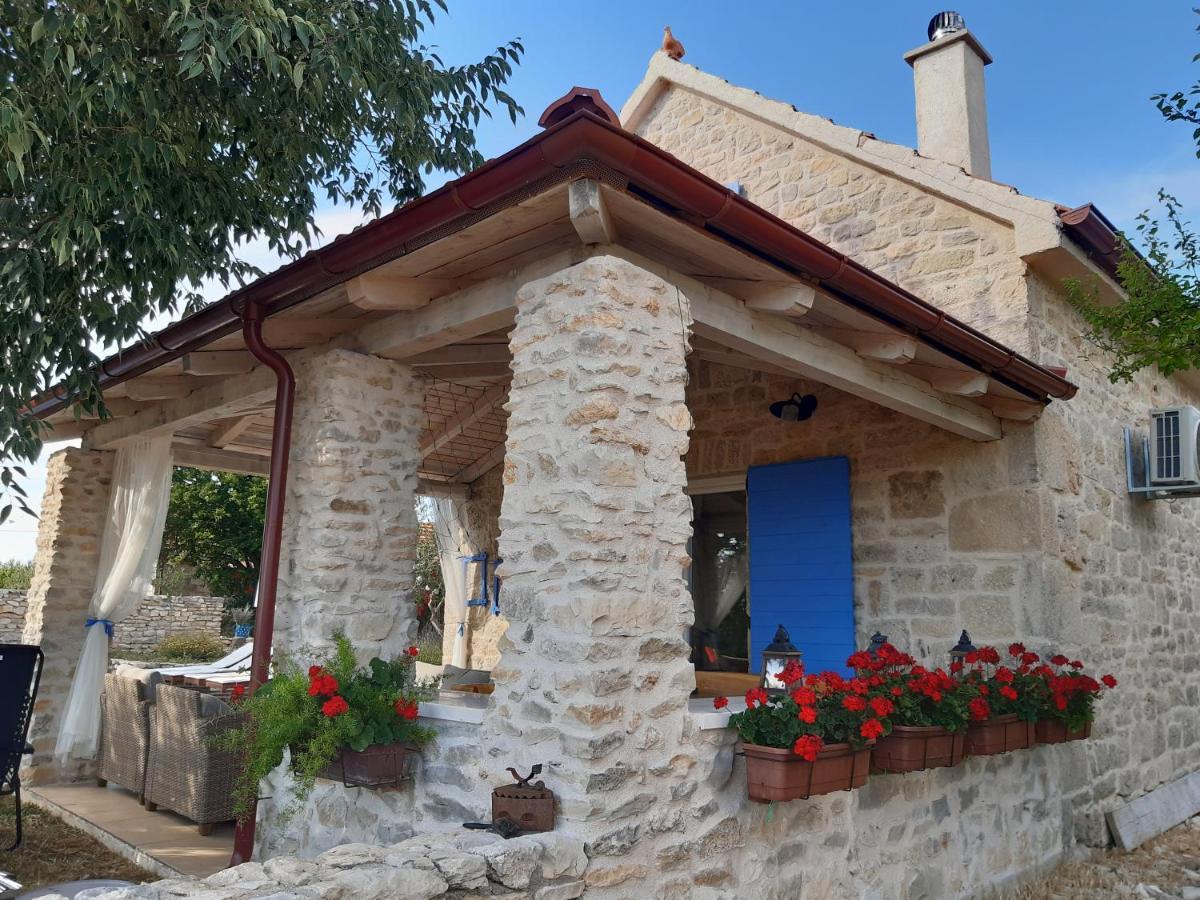 Holiday Home Toma Puljane Exterior photo