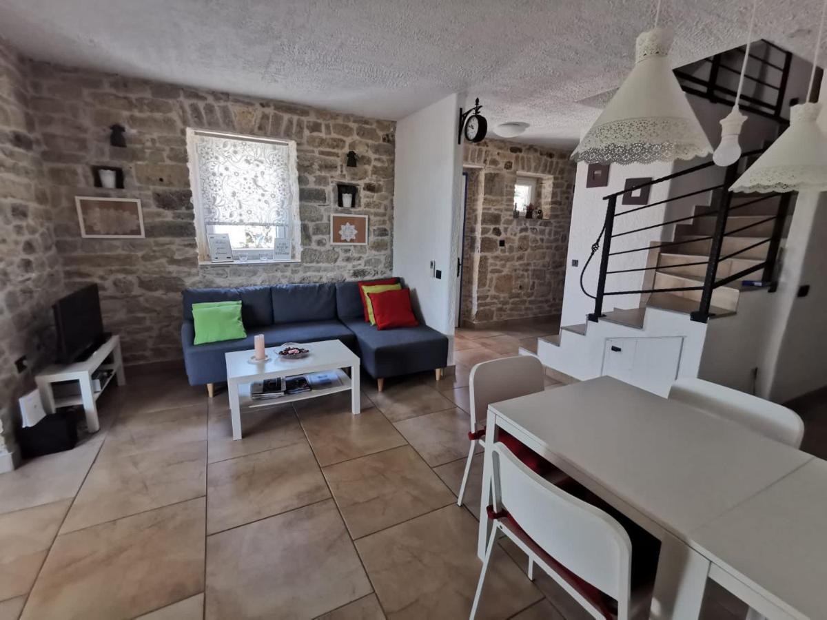 Holiday Home Toma Puljane Exterior photo