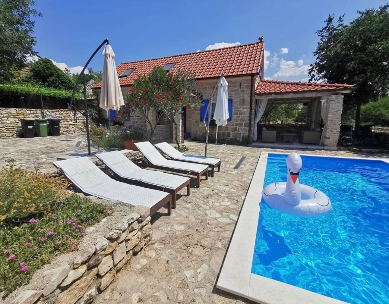 Holiday Home Toma Puljane Exterior photo